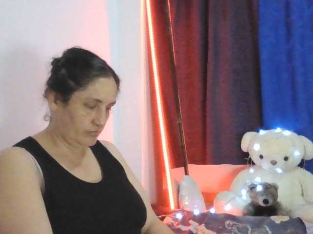 Live sex webcam photo for Ximenajimenez #290632095