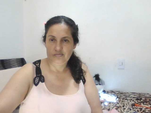 Live sex webcam photo for Ximenajimenez #290644681