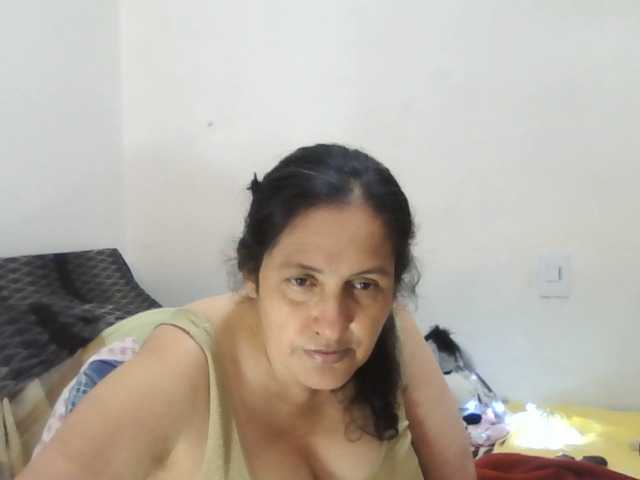 Live sex webcam photo for Ximenajimenez #290747091