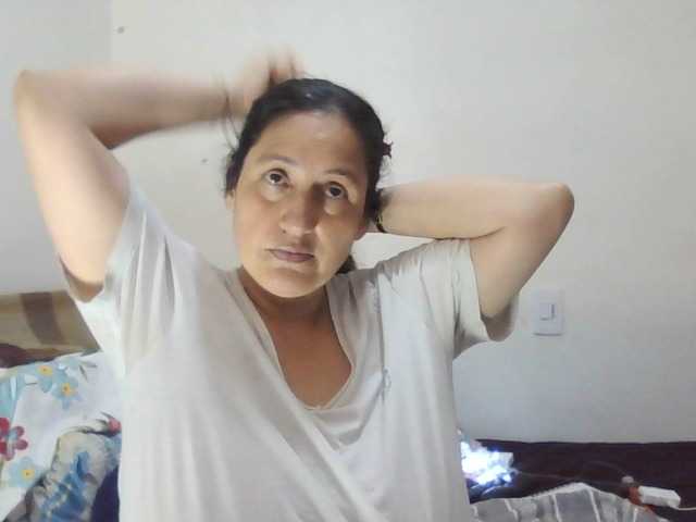 Live sex webcam photo for Ximenajimenez #290845412