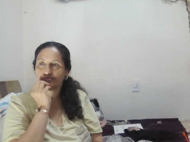 Live sex webcam photo for Ximenajimenez #291007806