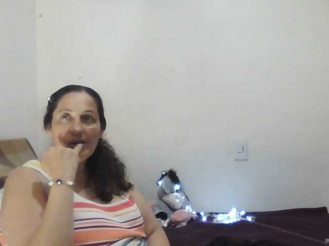 Live sex webcam photo for Ximenajimenez #291024965