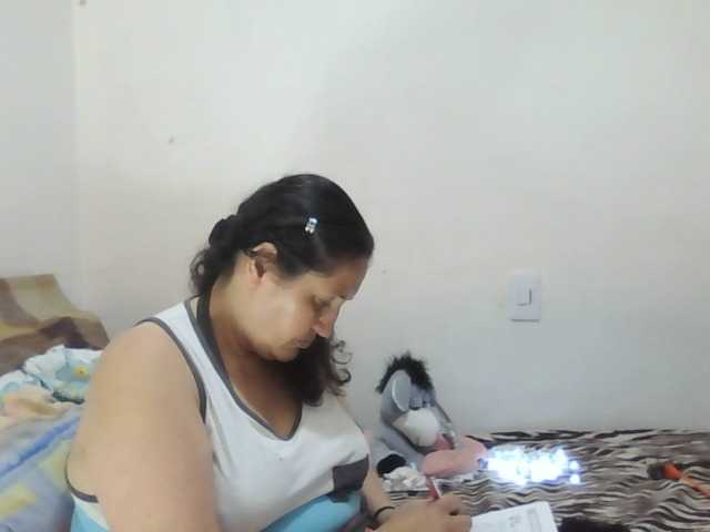 Live sex webcam photo for Ximenajimenez #291170236