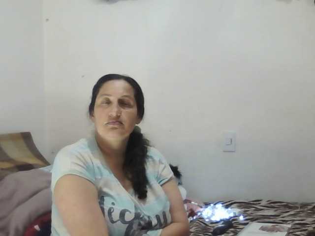 Live sex webcam photo for Ximenajimenez #291189959