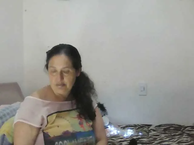 Live sex webcam photo for Ximenajimenez #291442903