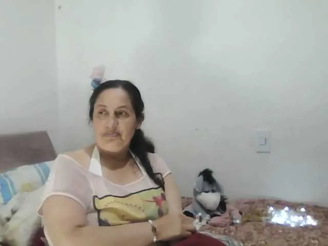 Live sex webcam photo for Ximenajimenez #292010298