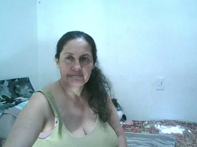 Live sex webcam photo for Ximenajimenez #292365618