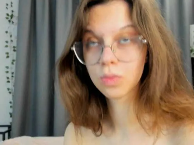 Live sex webcam photo for Xonalenei #291546197