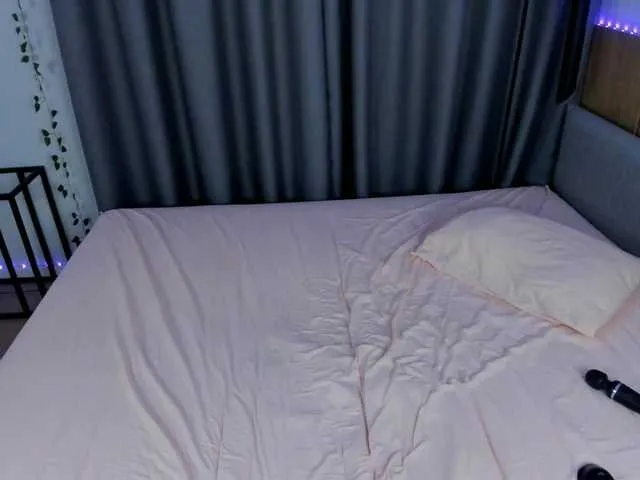 Live sex webcam photo for Xonalenei #291673143