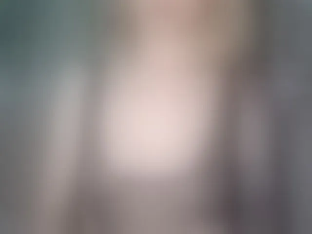 Live sex webcam photo for Xoxcat #294175587