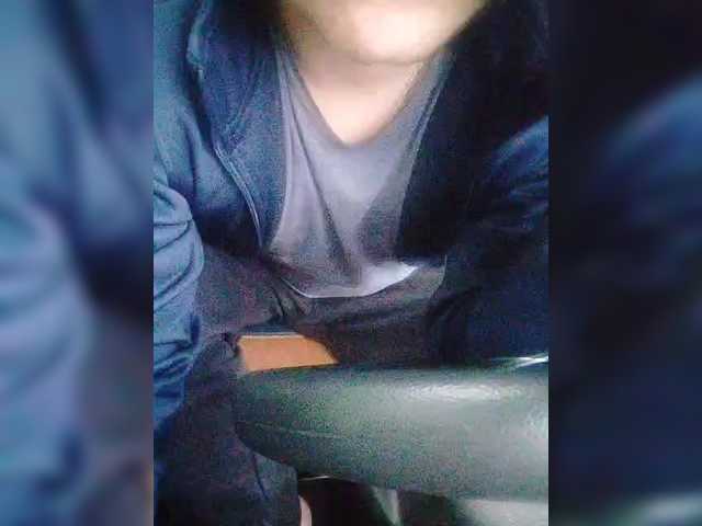 Live sex webcam photo for Xrentin #291320451