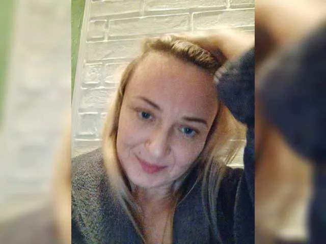 Live sex webcam photo for XswetaX #272425888