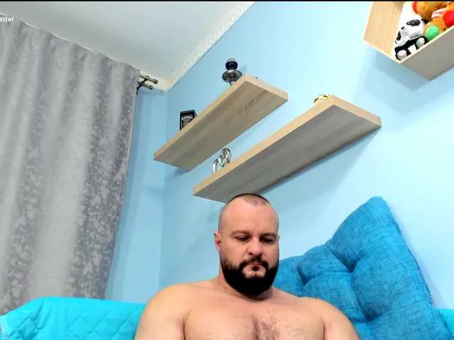 Live sex webcam photo for XtremeMuscles #276341077