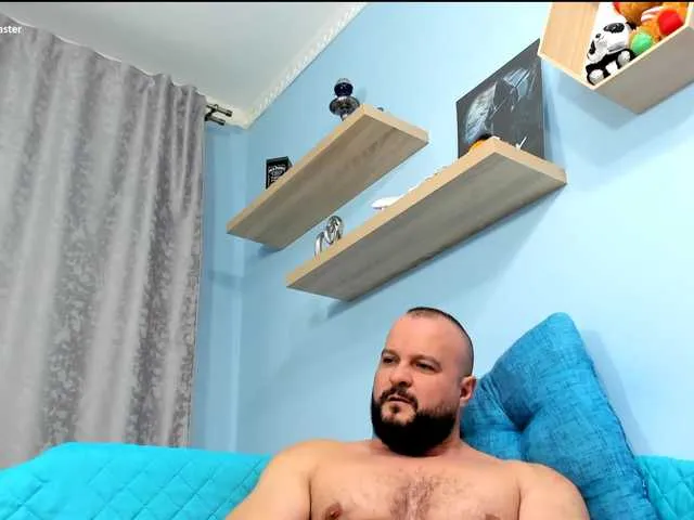 Live sex webcam photo for XtremeMuscles #276494620