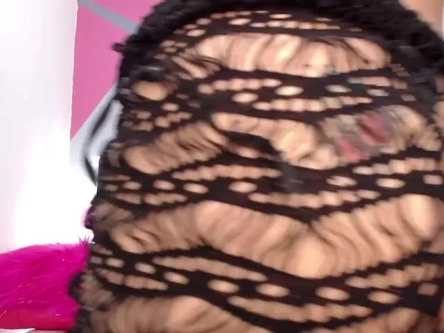 Live sex webcam photo for Xuxxy #273206674