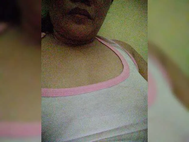 Live sex webcam photo for Xxhottymum30 #277963466