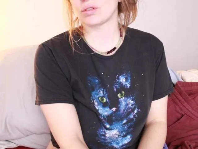 Live sex webcam photo for XxpixeyxX #288076550