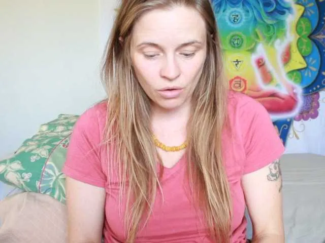 Live sex webcam photo for XxpixeyxX #290016412