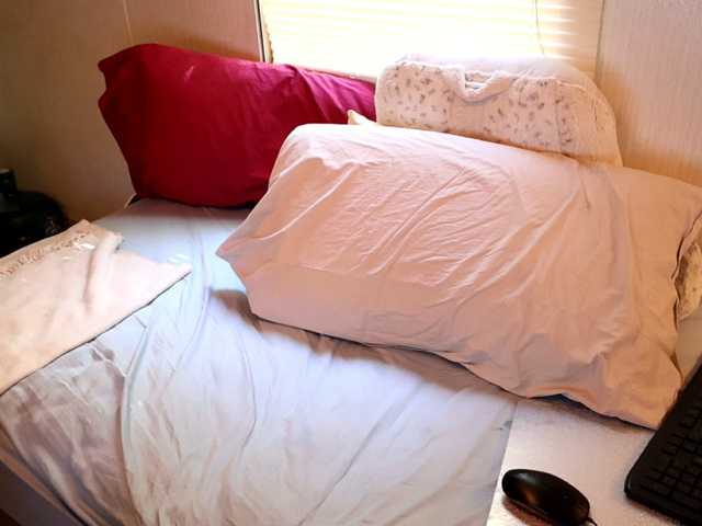 Live sex webcam photo for XxpixeyxX #292116440