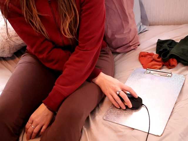 Live sex webcam photo for XxpixeyxX #292243317