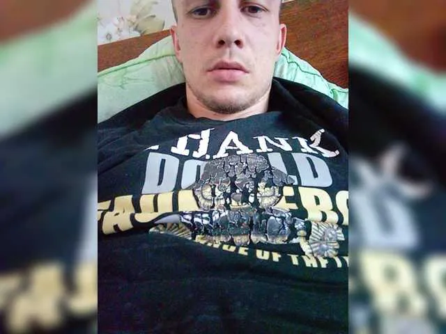 Live sex webcam photo for XxxAnonymousXxx #277682195