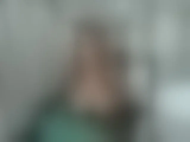 Live sex webcam photo for XxxSexyMilfxxX #292706855