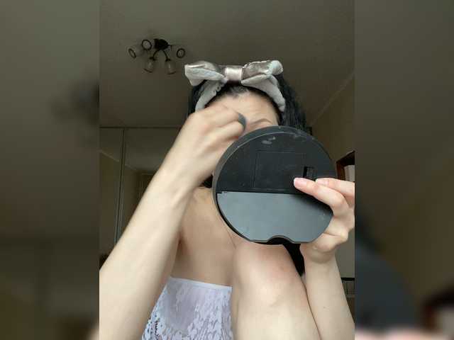 Live sex webcam photo for XyLiGANOCHKAA #273962027