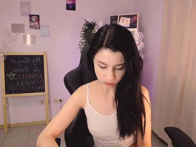 Live sex webcam photo for XyLiGANOCHKAA #274269257