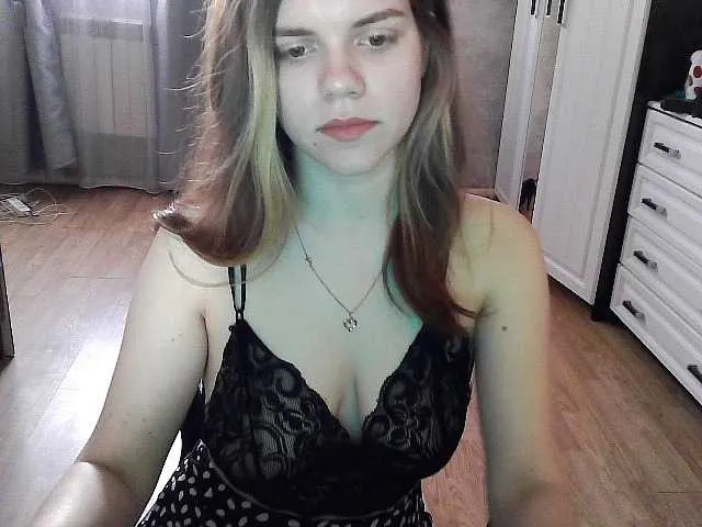 Live sex webcam photo for YDemons #273672940