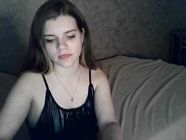 Live sex webcam photo for YDemons #274570002