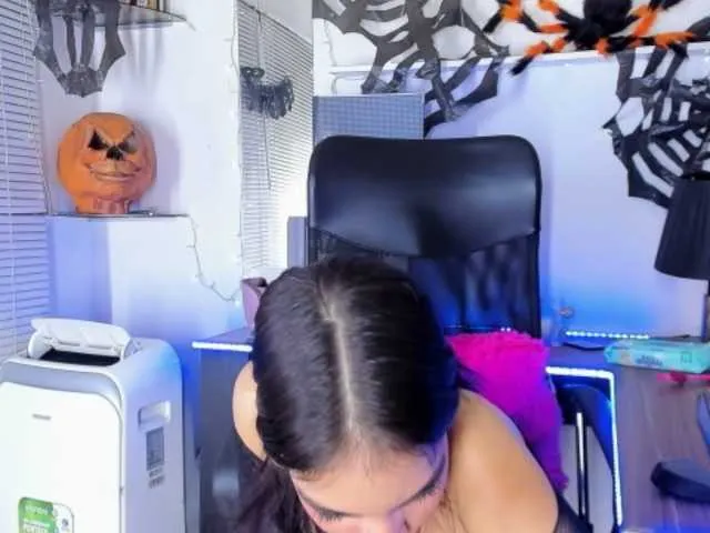 Live sex webcam photo for YUKIODAVIS #292089738