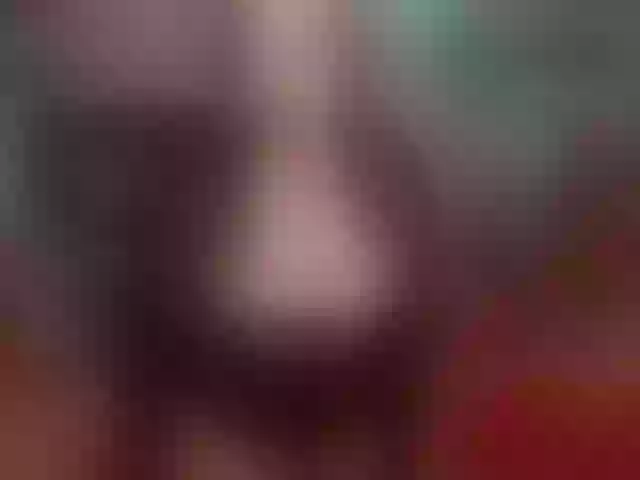Live sex webcam photo for YUMMYTHICKCUM #276759169