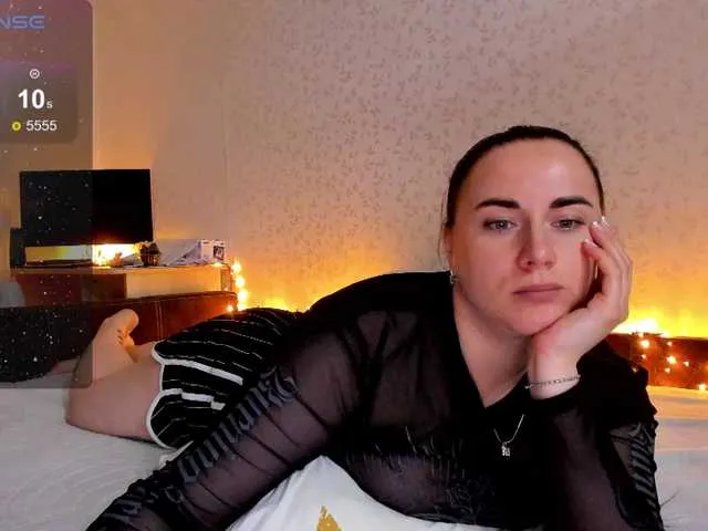 Live sex webcam photo for YURIEVNA13 #277780649