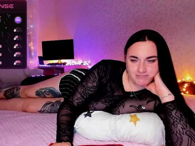 Live sex webcam photo for YURIEVNA13 #278227301