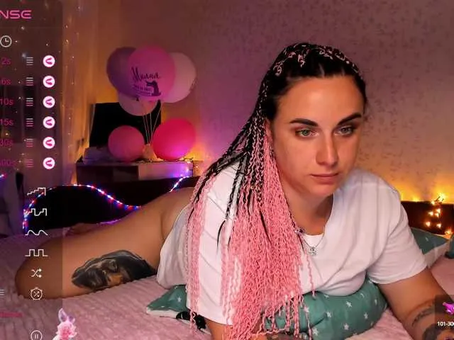 Live sex webcam photo for YURIEVNA13 #284349212