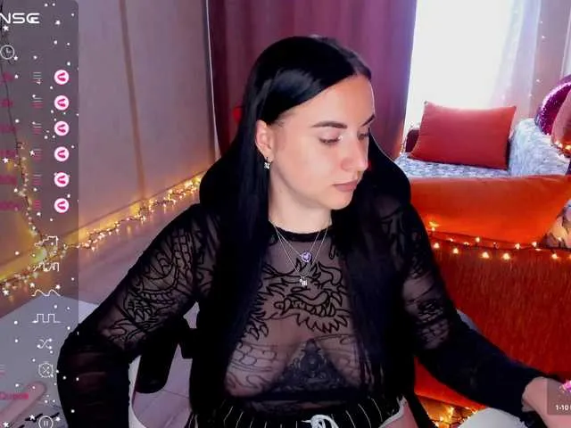 Live sex webcam photo for YURIEVNA13 #289460706