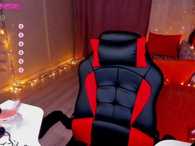 Live sex webcam photo for YURIEVNA13 #289557748