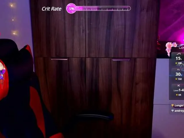 Live sex webcam photo for YURIEVNA13 #290304674