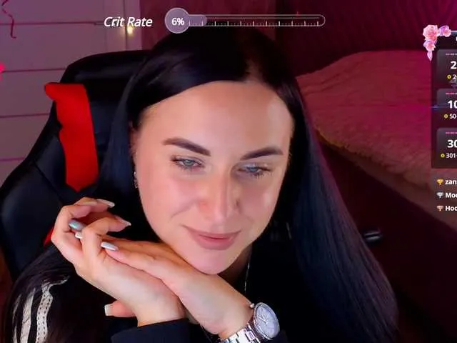 Live sex webcam photo for YURIEVNA13 #290625844