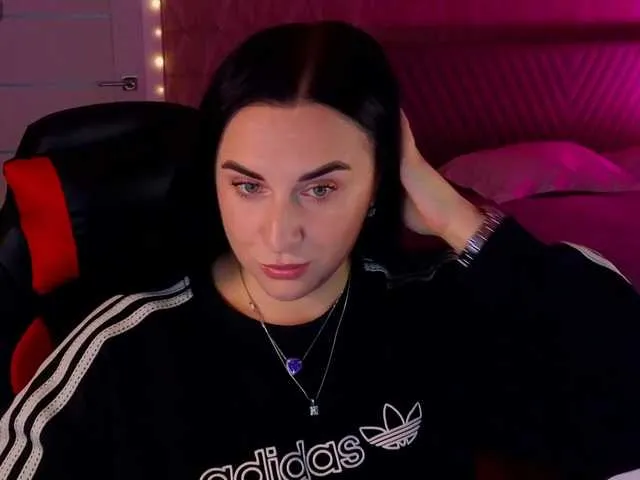 Live sex webcam photo for YURIEVNA13 #291186919