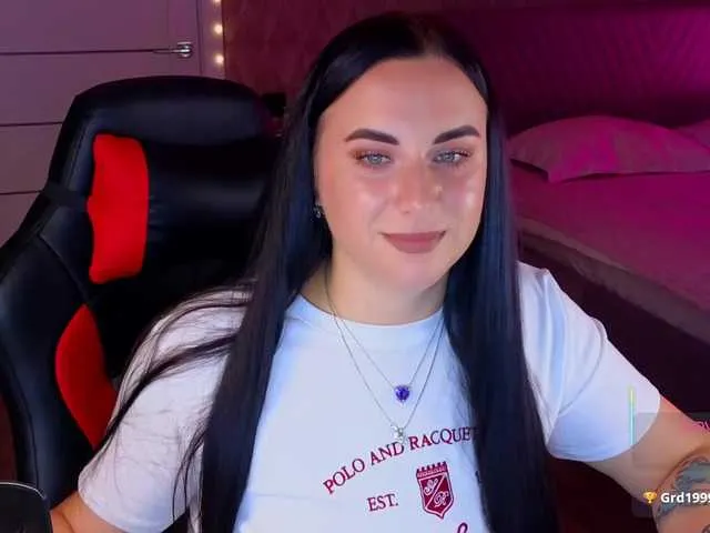 Live sex webcam photo for YURIEVNA13 #291274216