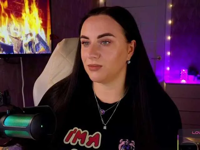 Live sex webcam photo for YURIEVNA13 #291301925