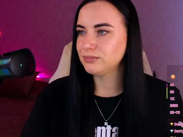 Live sex webcam photo for YURIEVNA13 #291587124