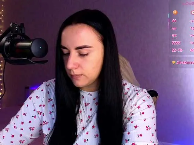 Live sex webcam photo for YURIEVNA13 #291913942