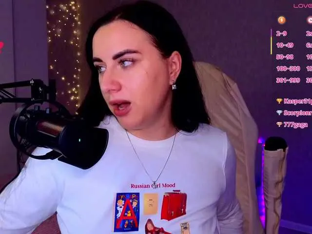 Live sex webcam photo for YURIEVNA13 #292052705