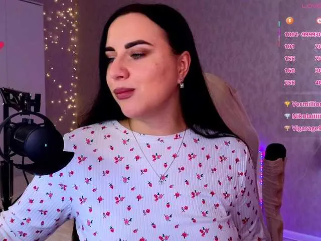 Live sex webcam photo for YURIEVNA13 #292143238