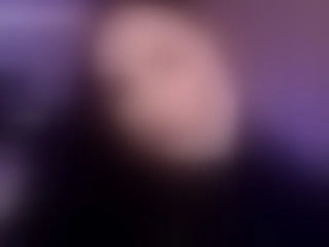 Live sex webcam photo for YURIEVNA13 #292486577