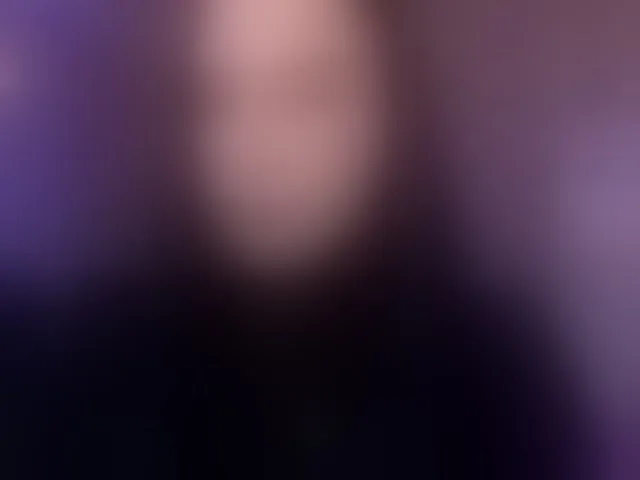 Live sex webcam photo for YURIEVNA13 #292498353