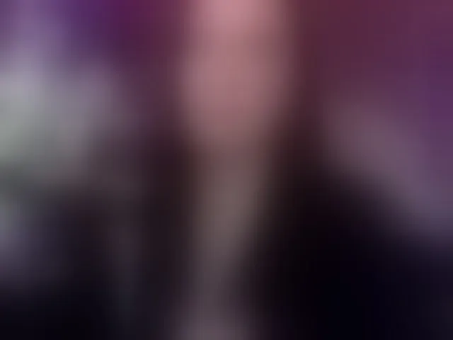 Live sex webcam photo for YURIEVNA13 #293211820