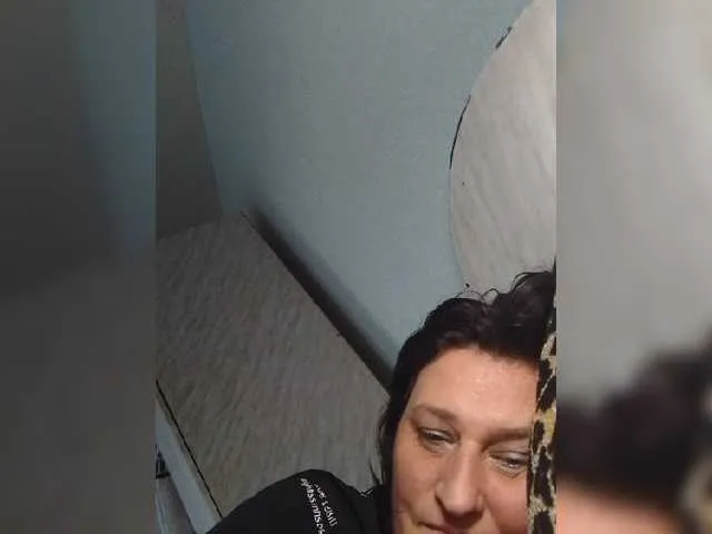 Live sex webcam photo for YXTEXA50a #276976184